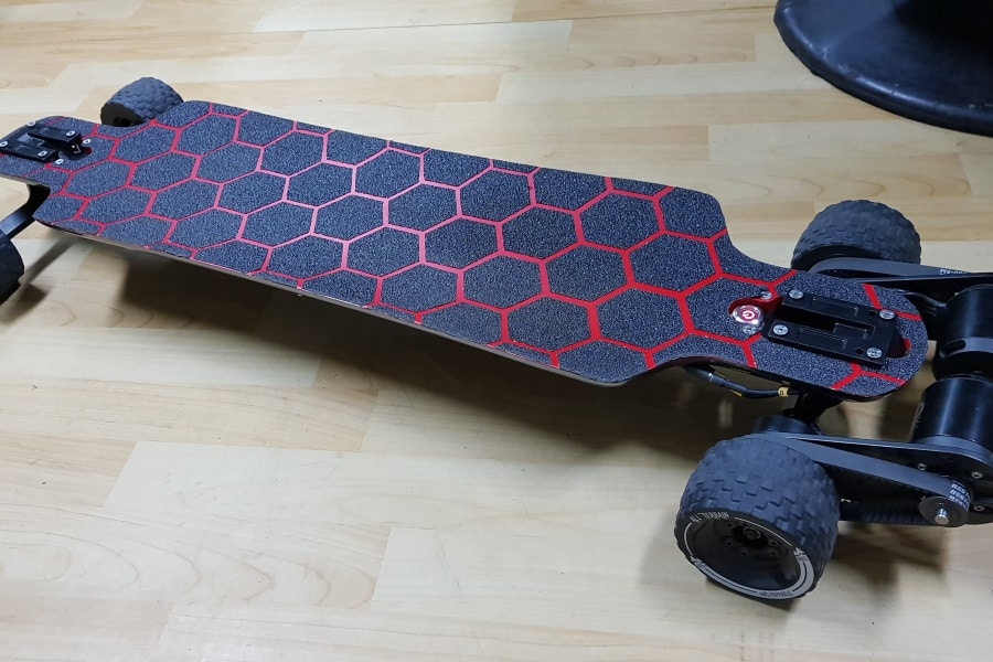 building your own skateboard vs. buying one